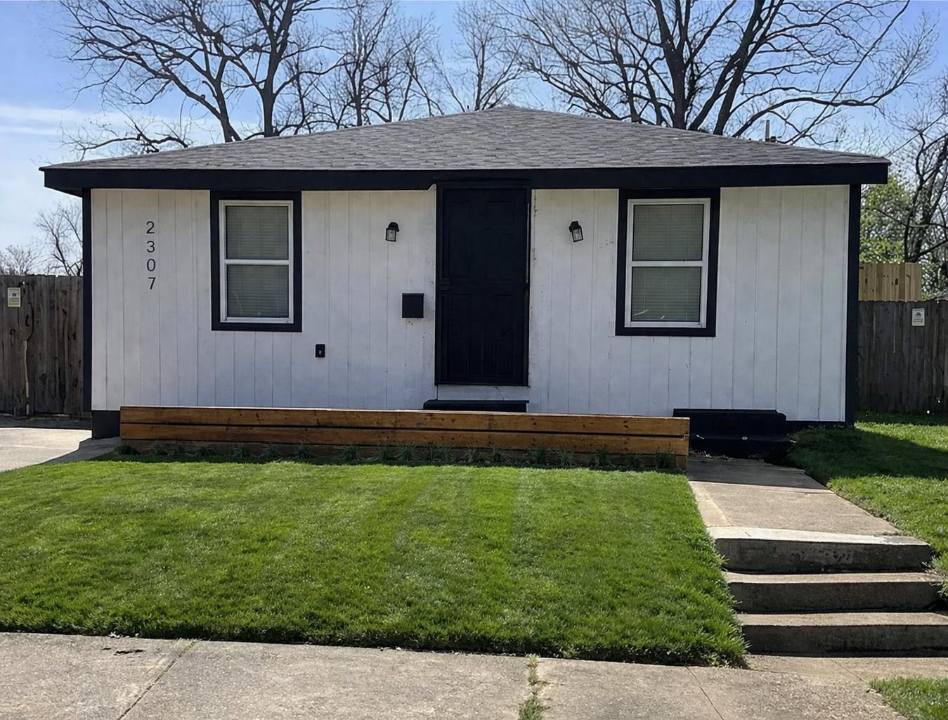 2307 Marble Avenue – photo 1