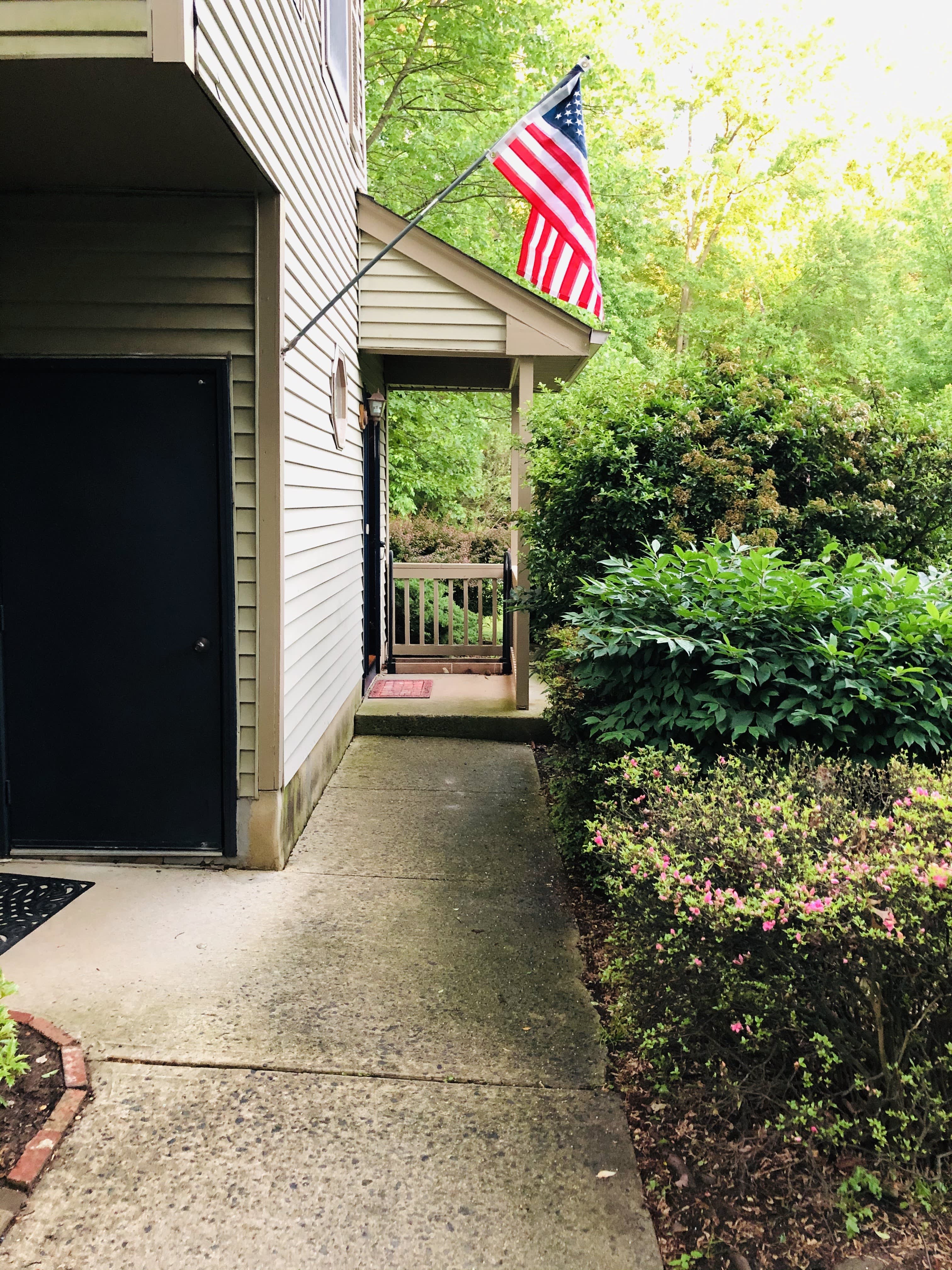 6122 Cedar Court – photo 1