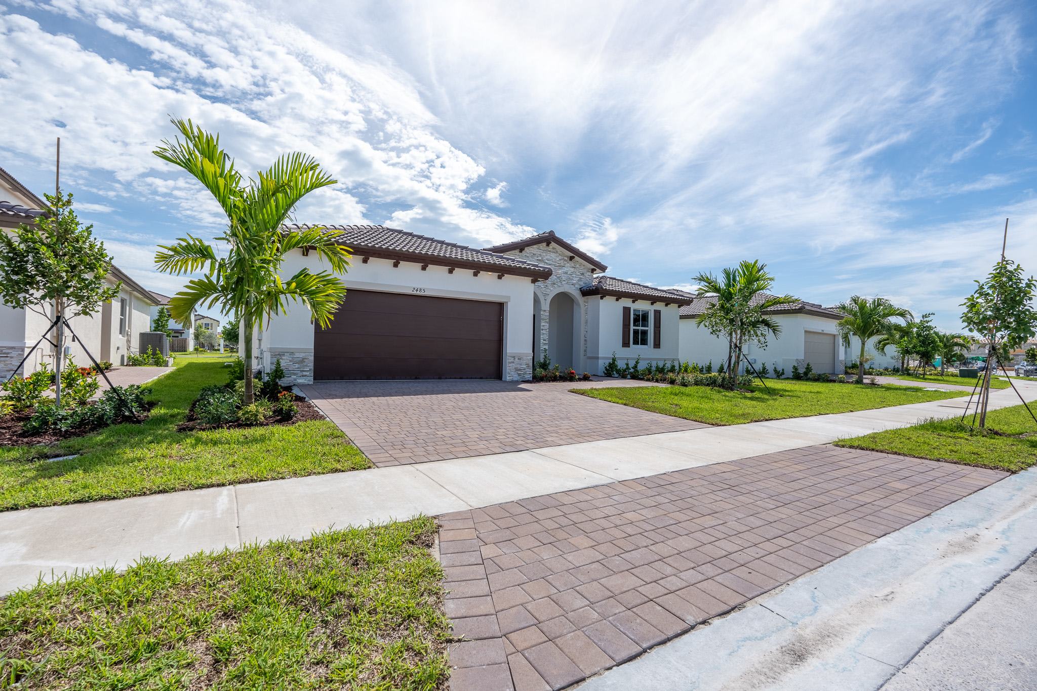 2485 Southeast 29th Drive – photo 2