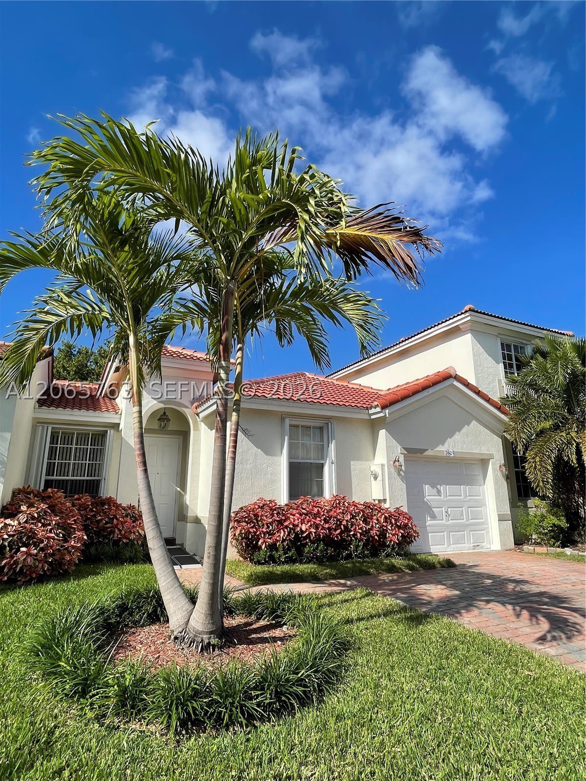 2624 SW 188th Ave – photo 3