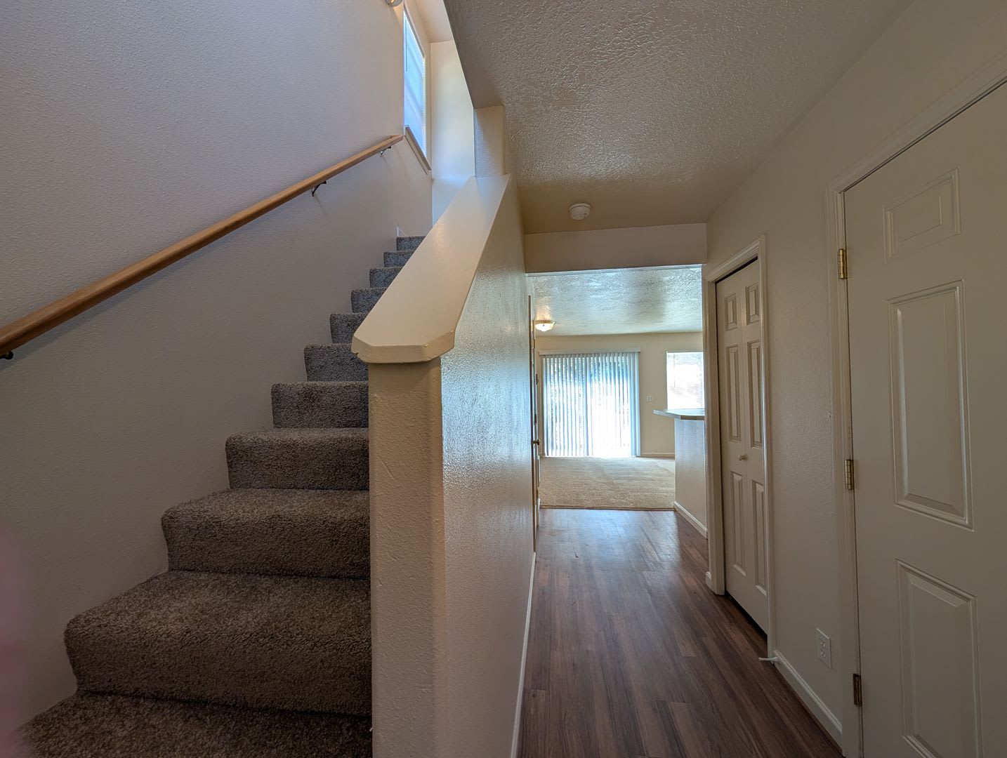 3-Bedroom, 1.5-Bath Duplex In The Thurston Area of Springfield! – photo 3