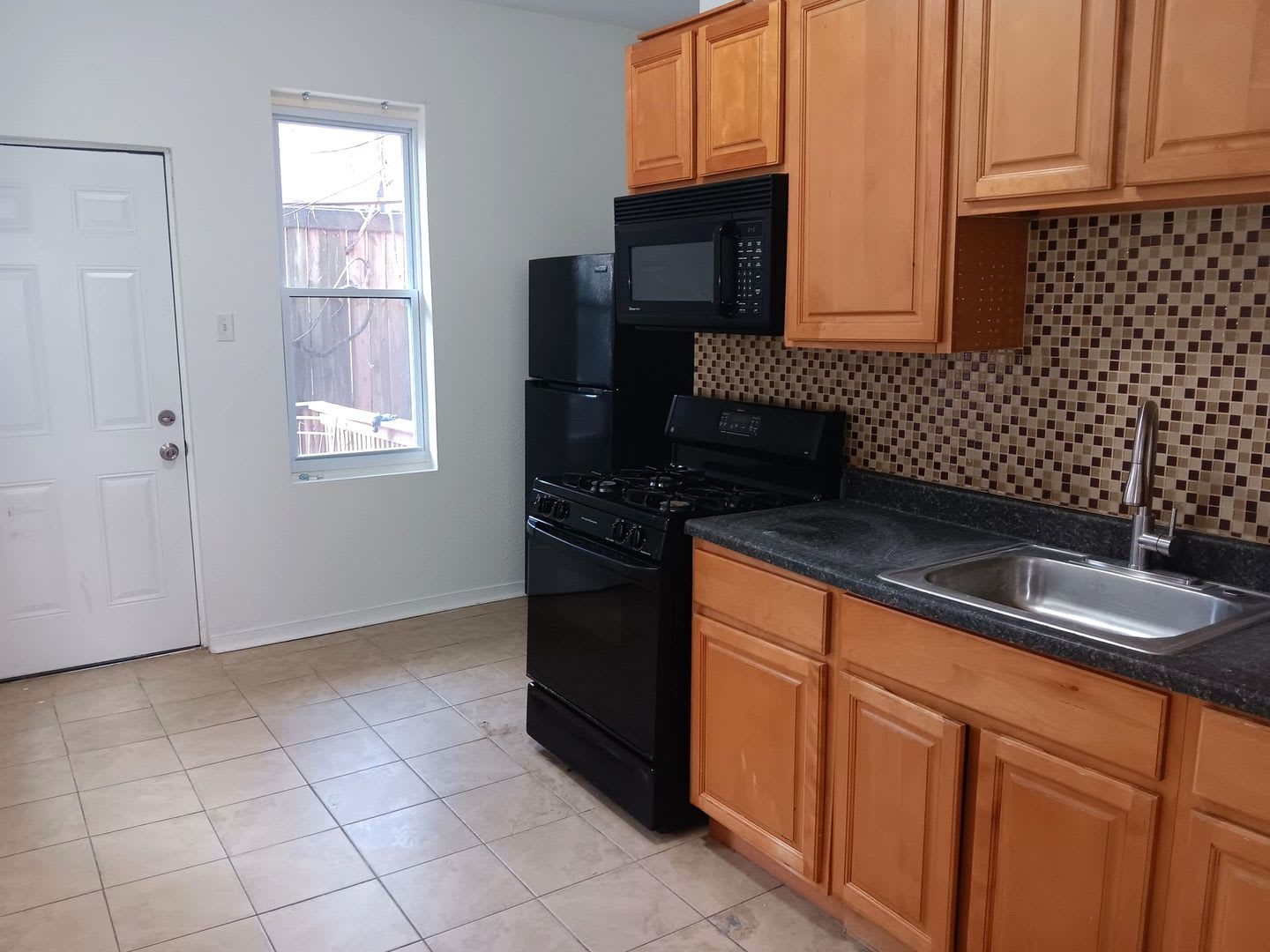 1238 N Alden St Philadelphia, PA 19131 – photo 2