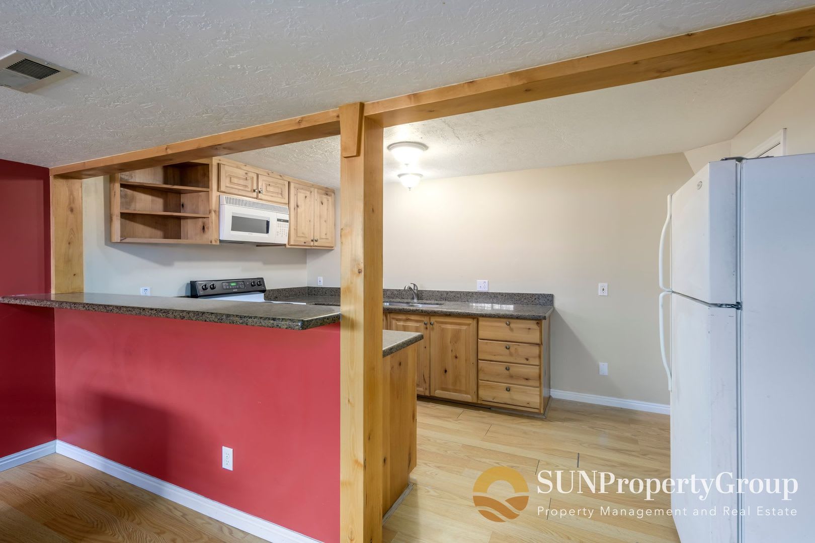 Large Basement Apartment in Great South Jordan Location! – photo 5