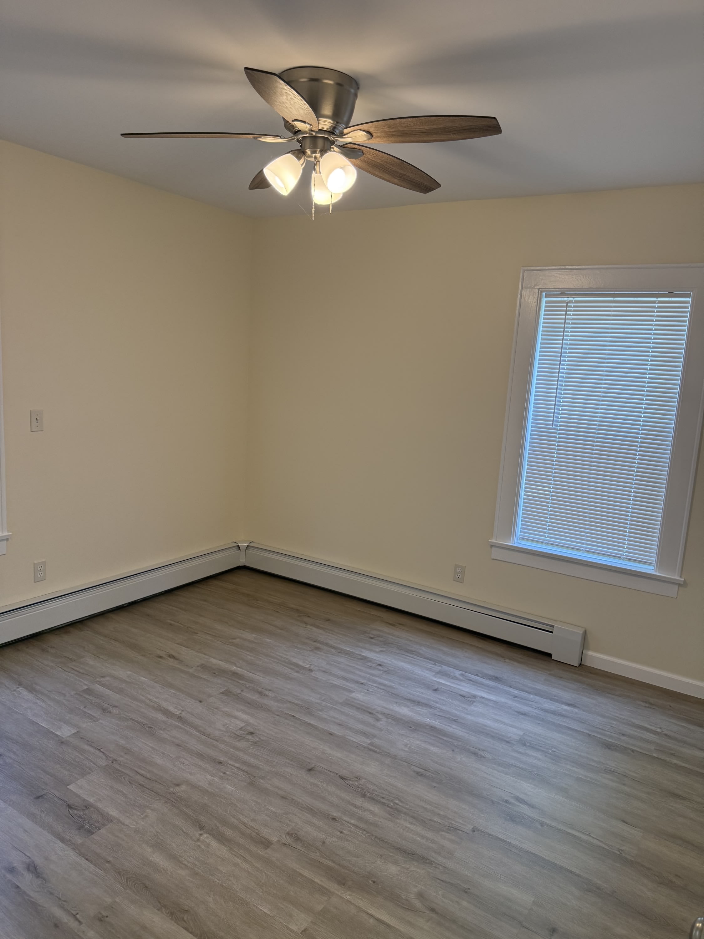 168 Lowell Avenue – photo 5