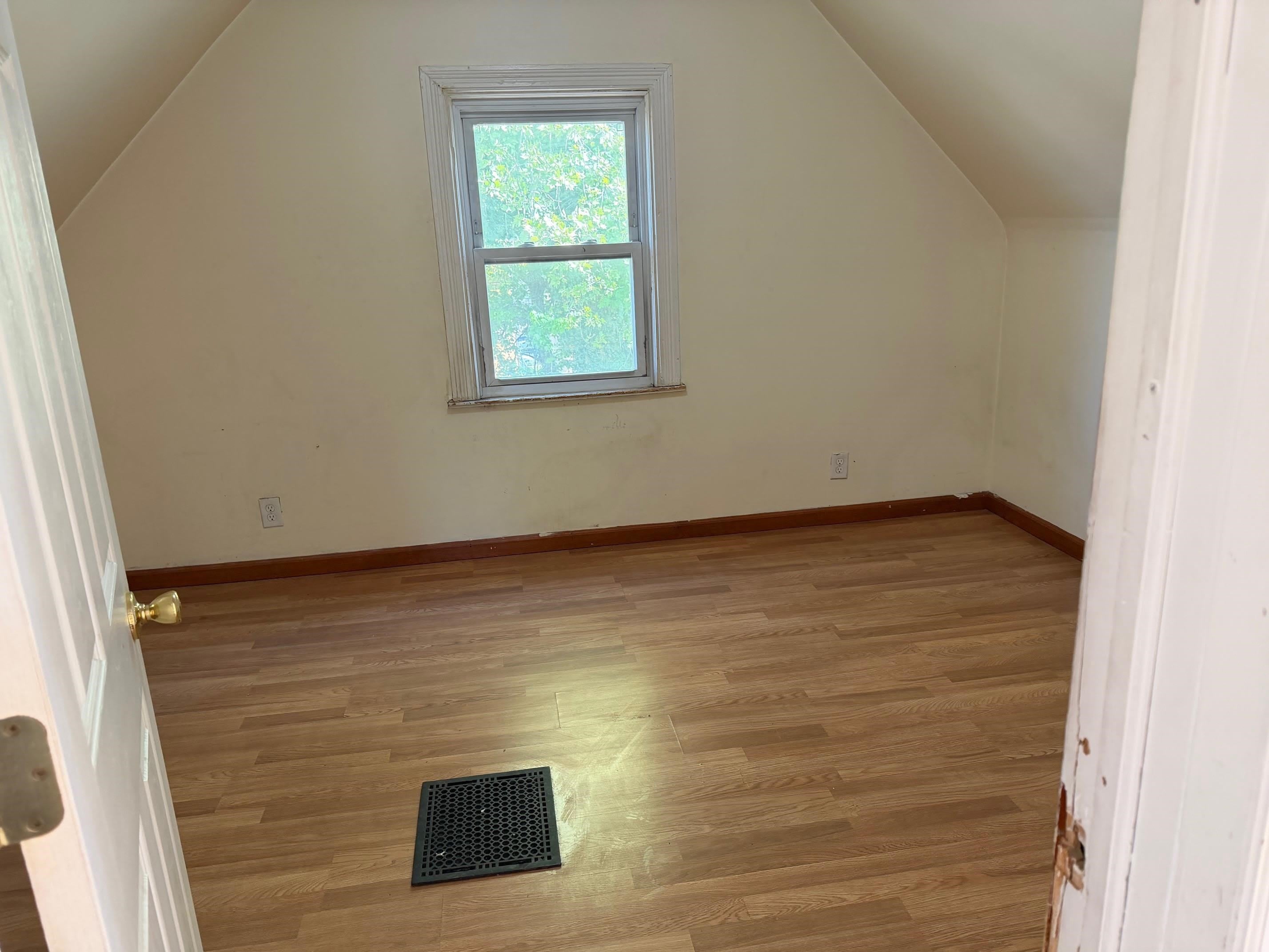 68 CONDICT ST – photo 5