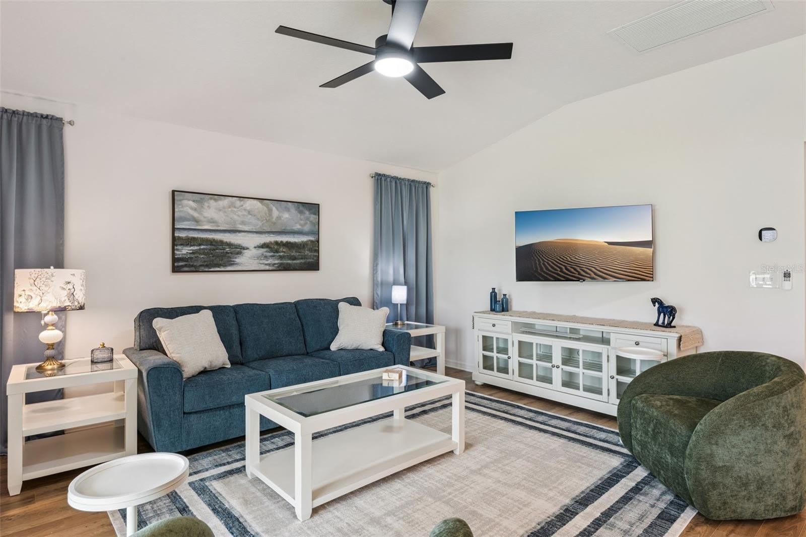 7608 DANIEL HEARNS Way – photo 4