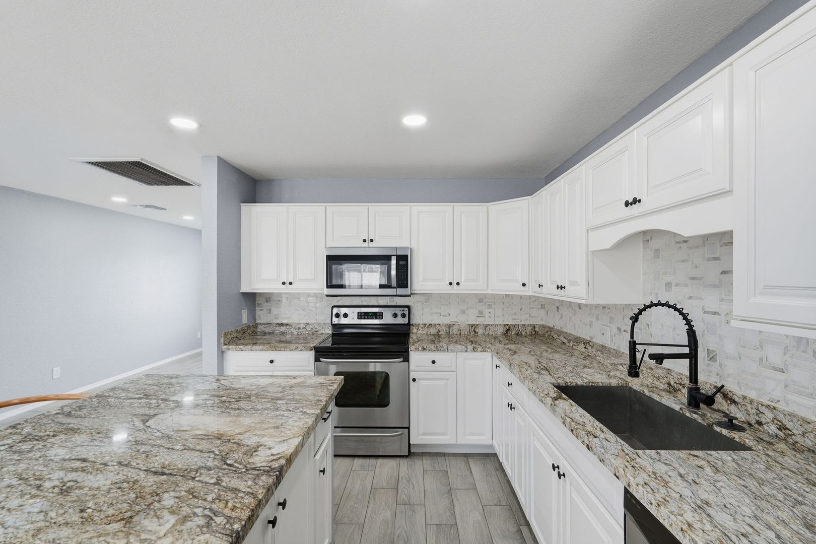 Recently Remodeled Home With All Appliances Included – photo 3