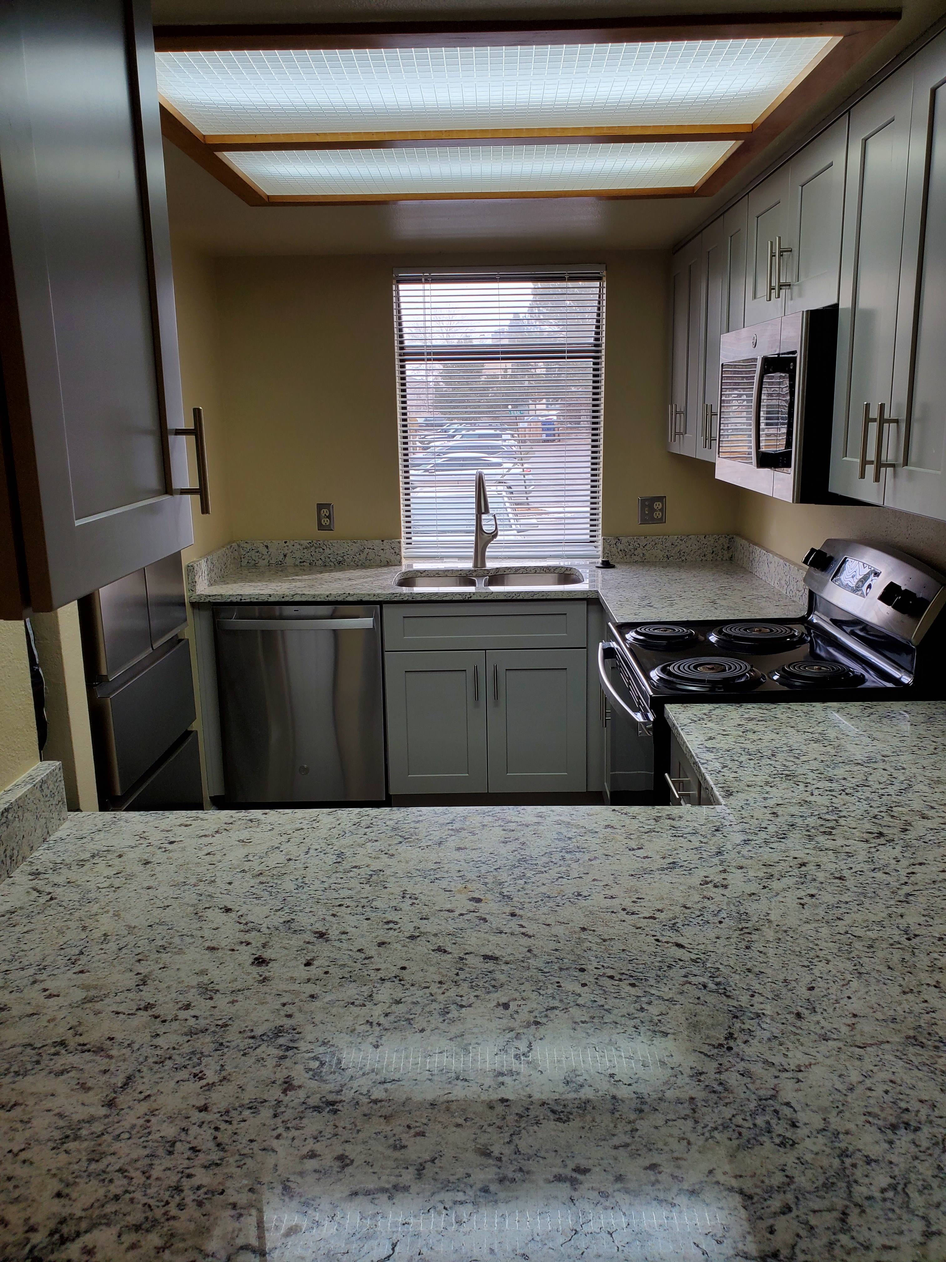 433 South Kittredge Street – photo 3