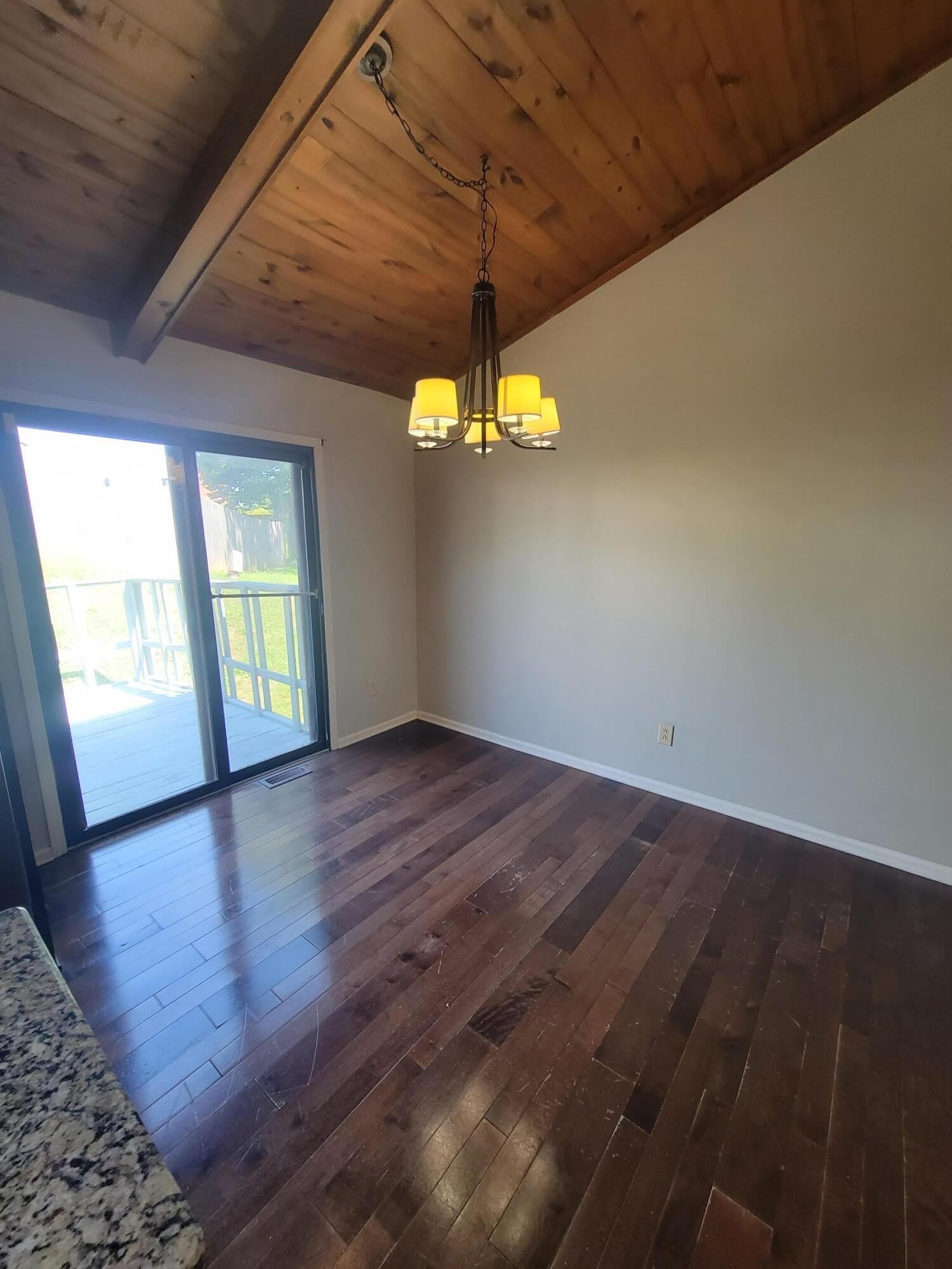 577 El Paseo Place – photo 5