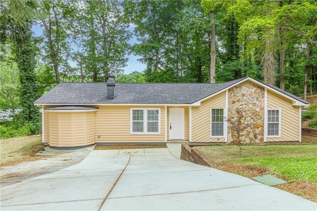 1540 Spender Drive – photo 2