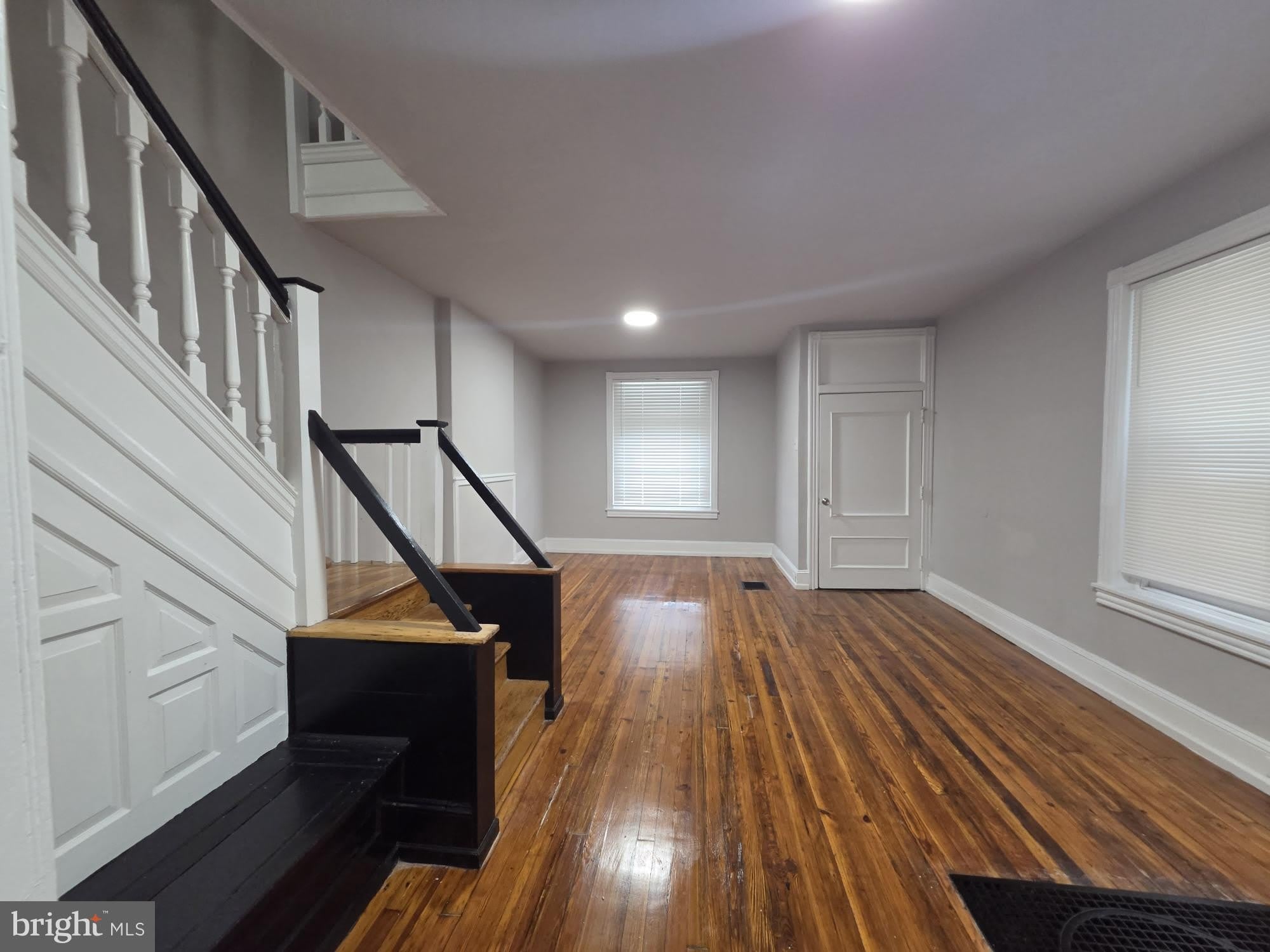 5109 KNOX Street – photo 5