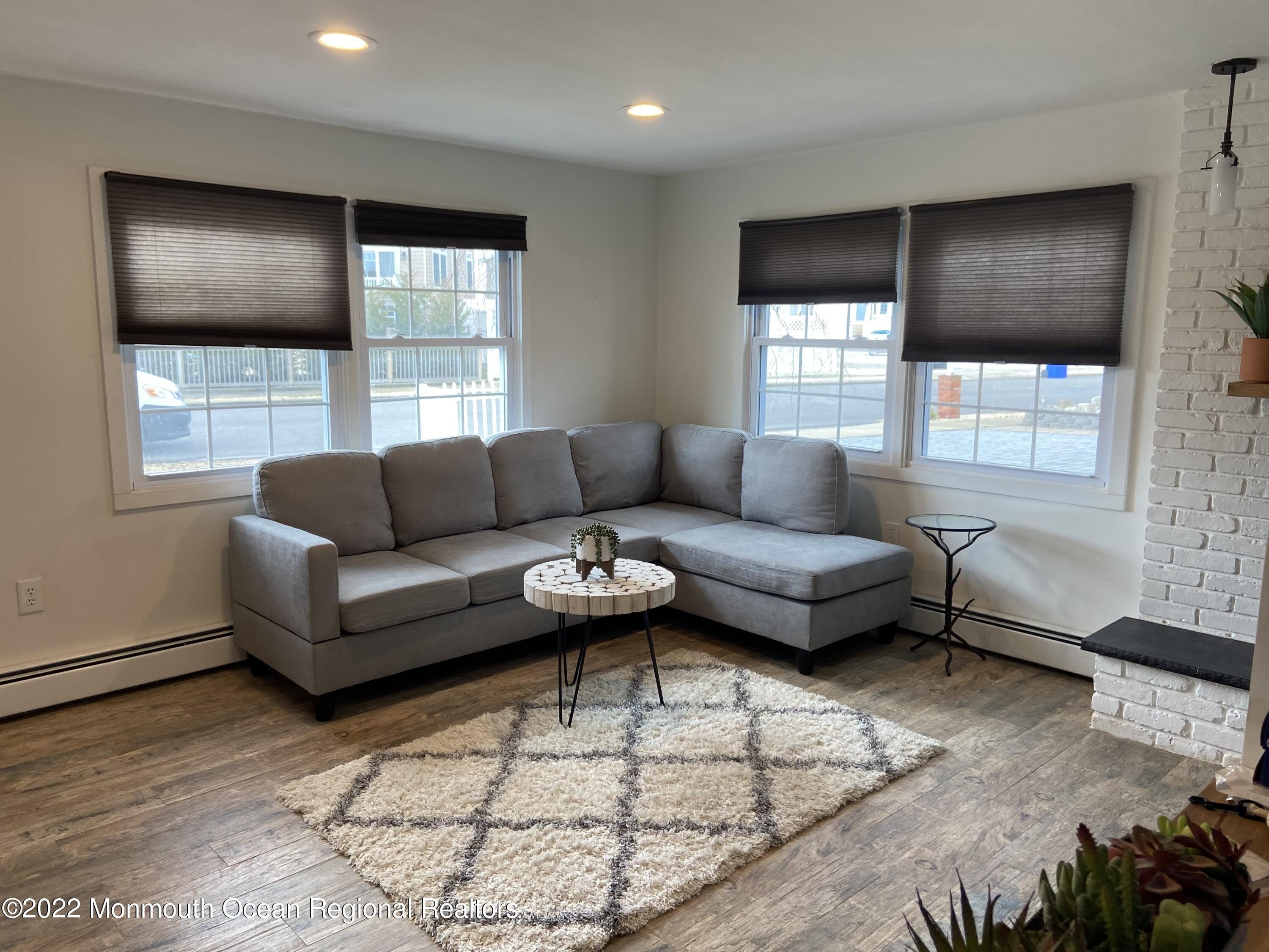 452 Marathon Court – photo 4