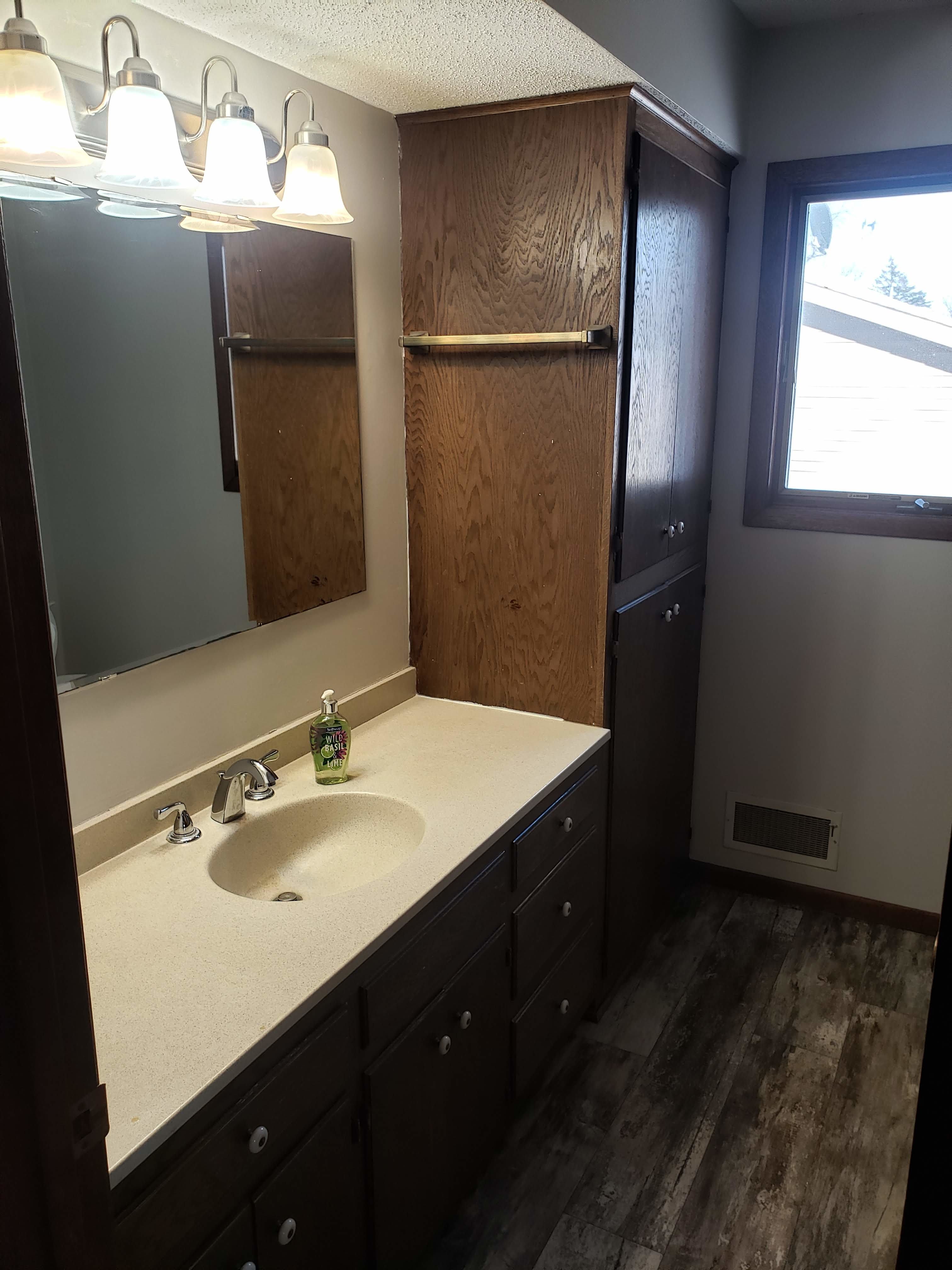 1011 West Main Street – photo 3
