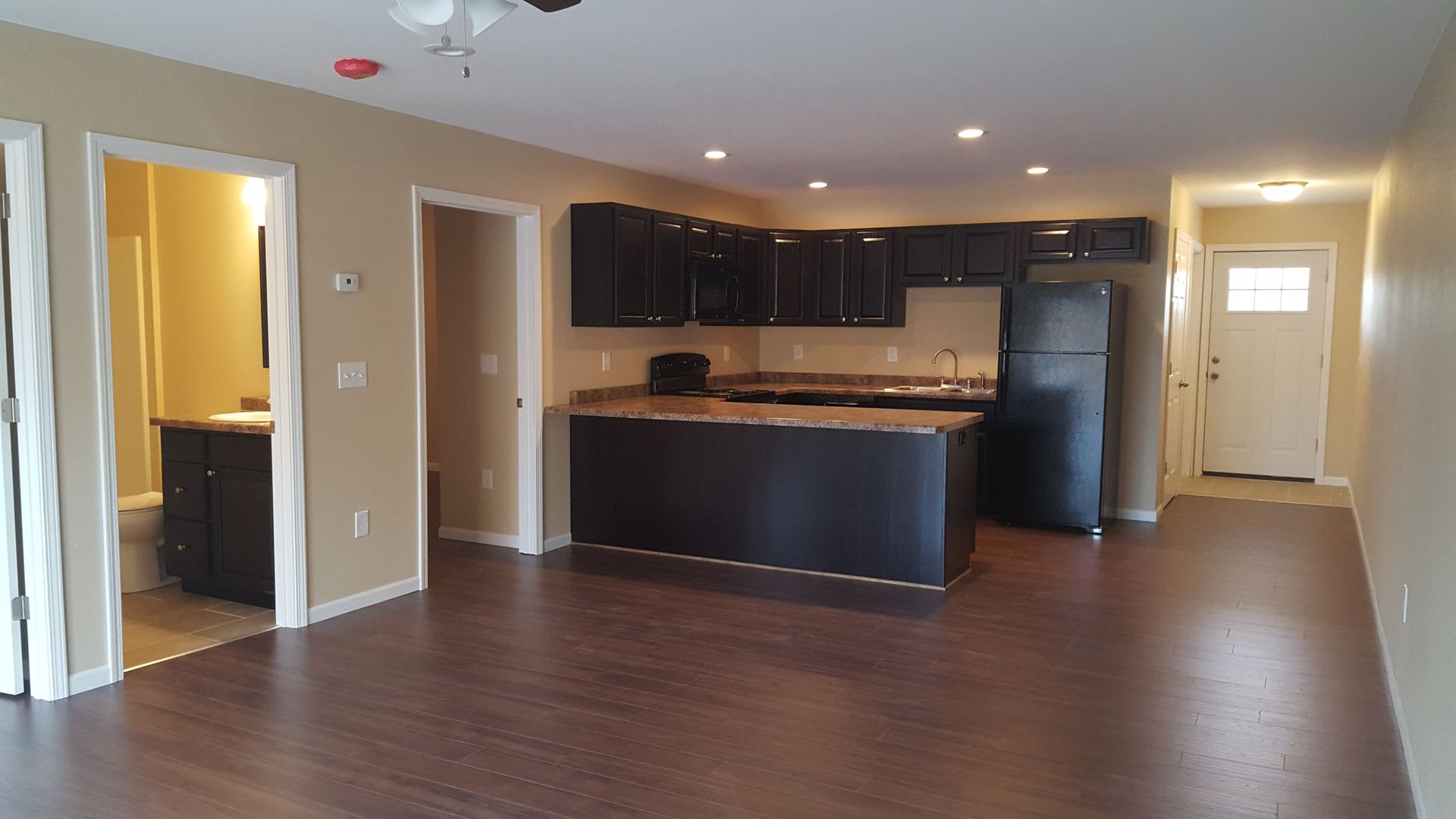 2 Bedroom Duplex – photo 2