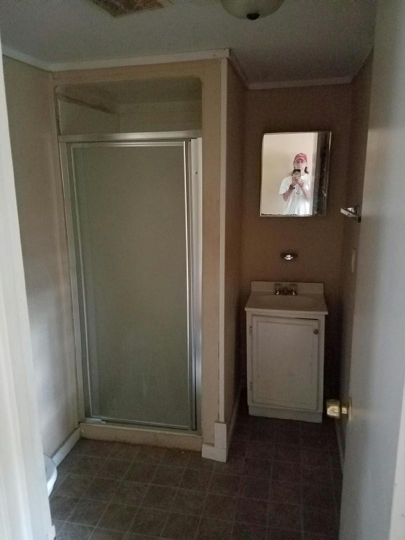 Great home for rent in convenient location – photo 4