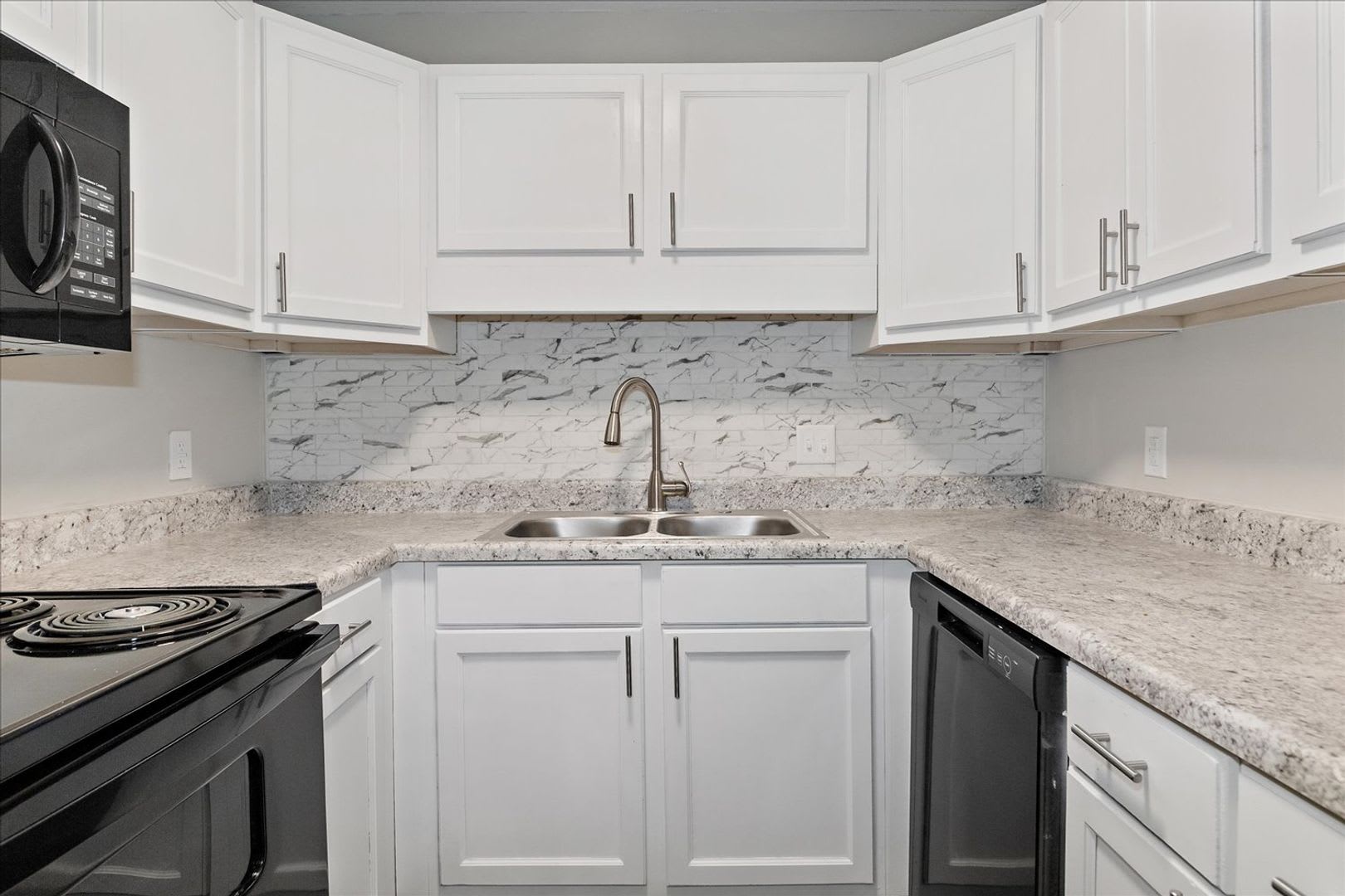 Orleans Apartments – photo 4