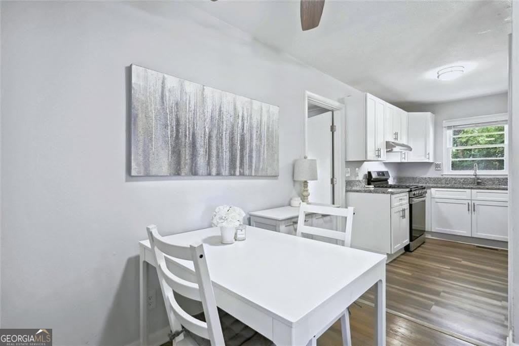 2363 Beverly Lane – photo 4