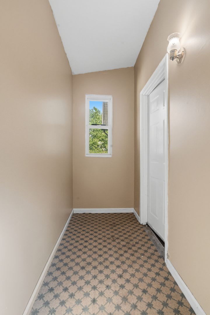 59 Waverly St – photo 2