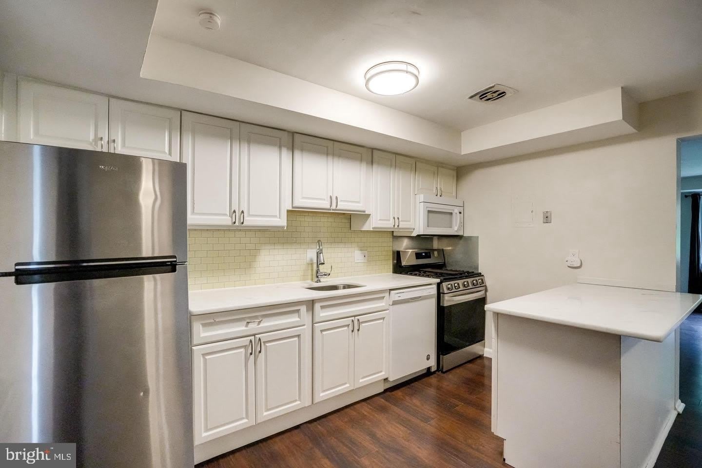 5414 85TH Avenue – photo 3