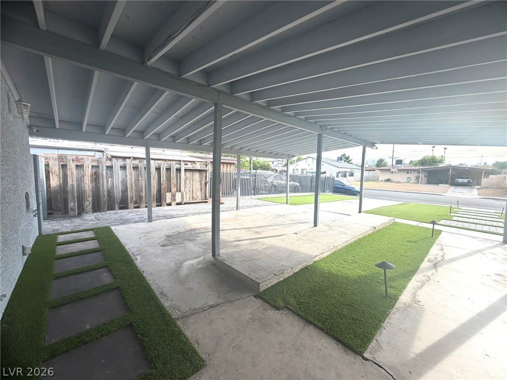 700 N 22nd Street – photo 4