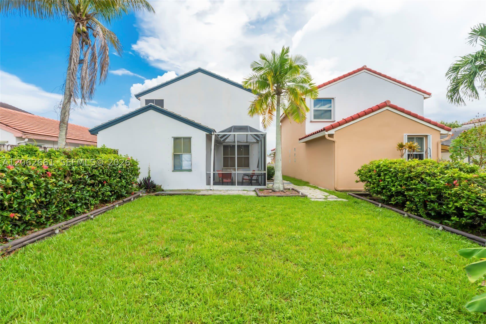 18451 NW 22nd St – photo 2