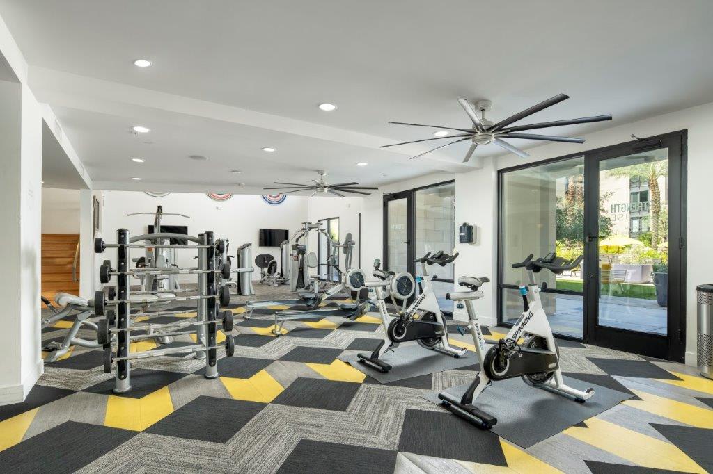 Arts District Apartments – photo 2