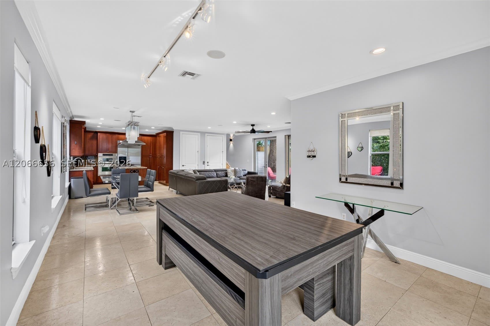 125 NE 16th Ter – photo 5