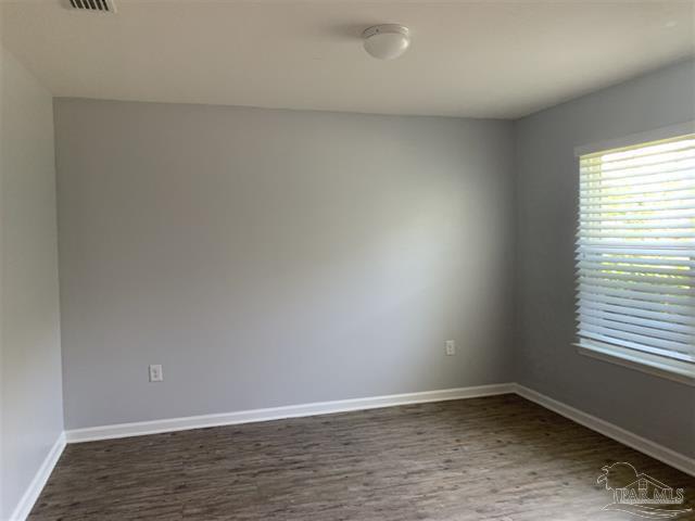 2127 Waltham Street – photo 4