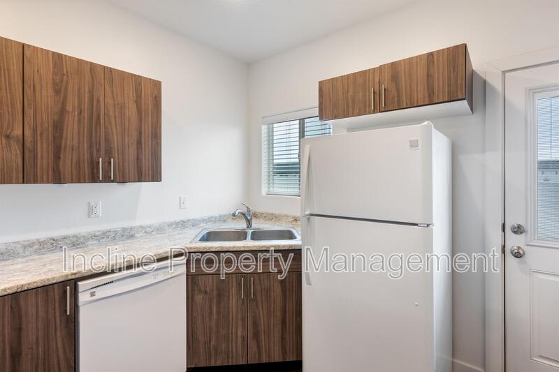 1389 Northfield Rd. – photo 4