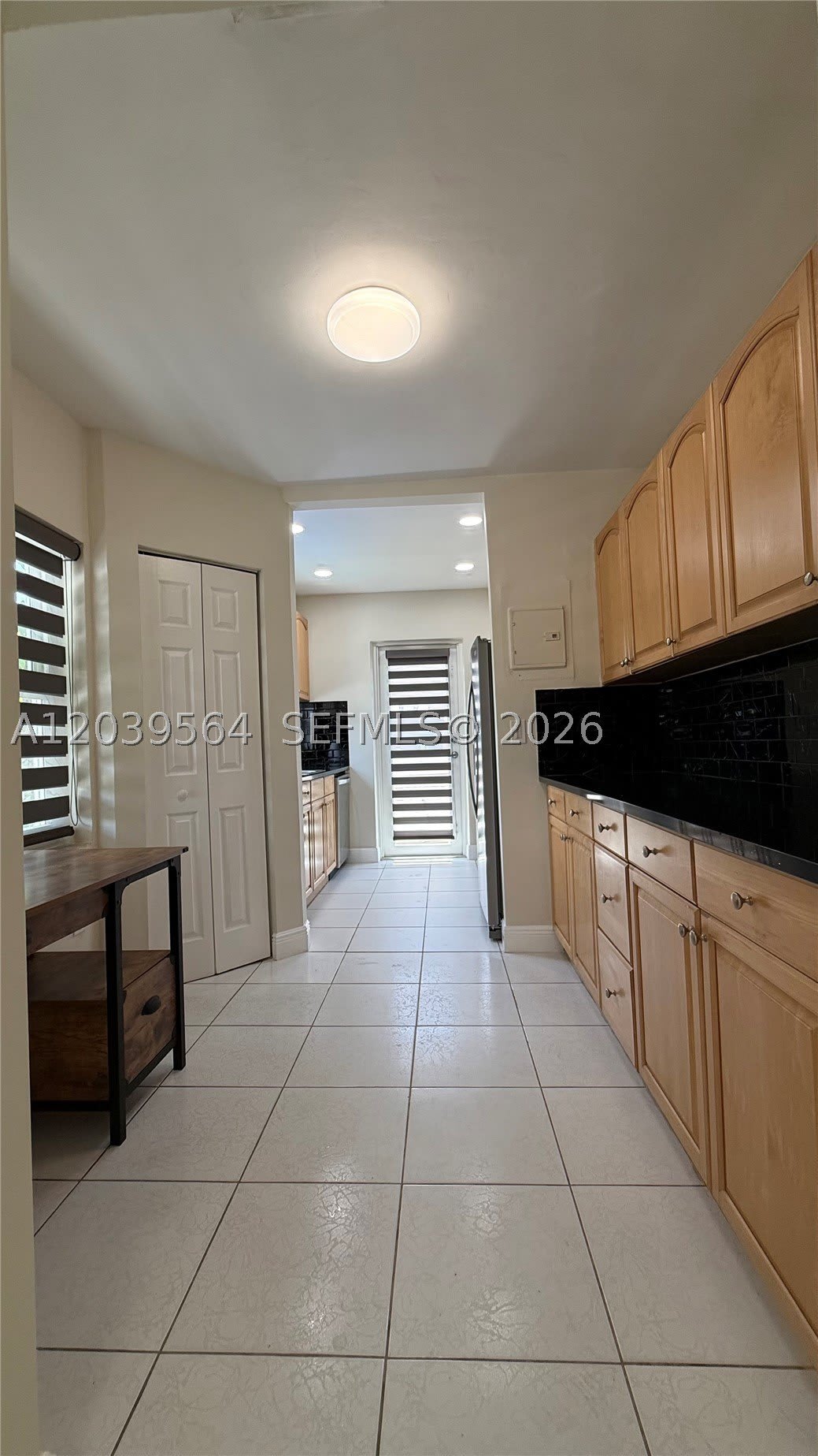1380 SW 20th St – photo 4