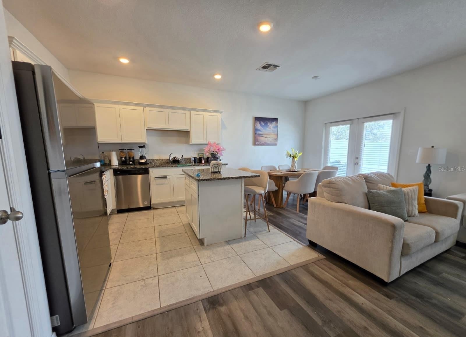 469 MADISON Drive – photo 5
