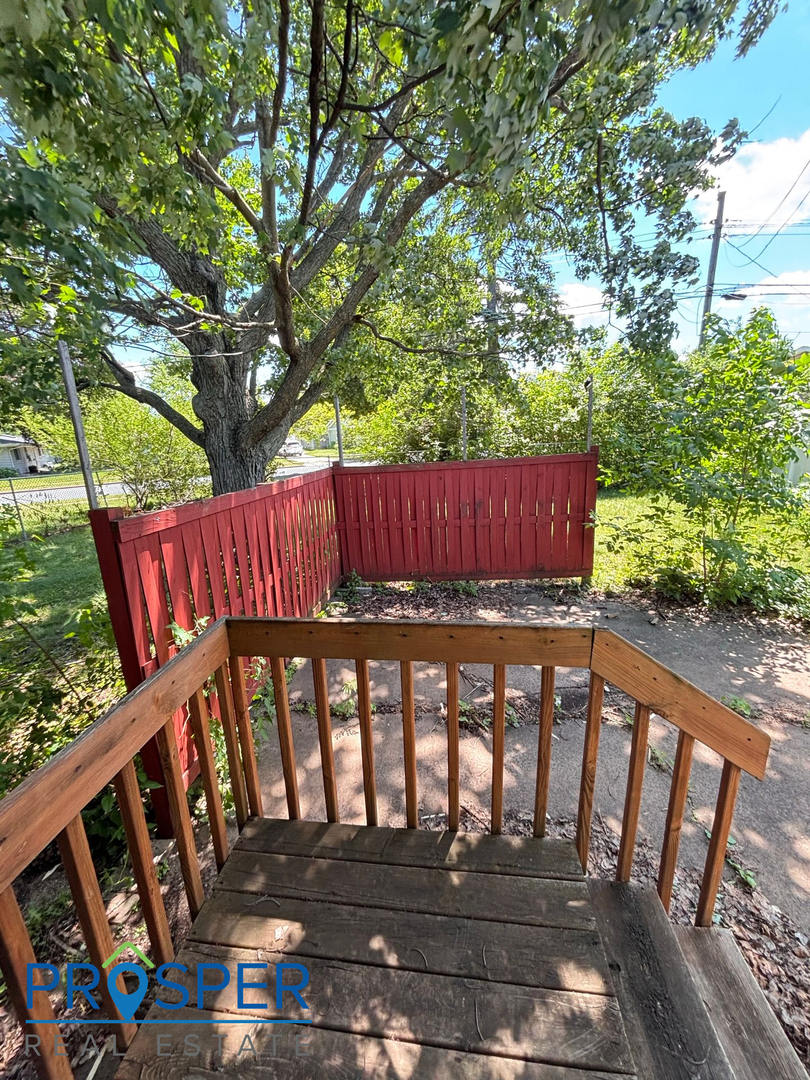 3 Bedroom With Garage Extra Parking – photo 4