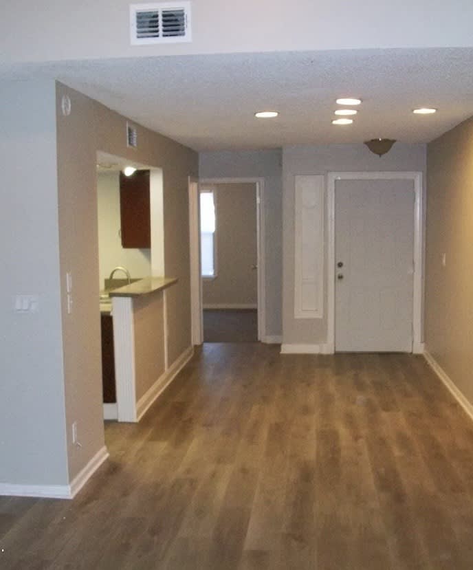 7610 Jana Lane South – photo 2