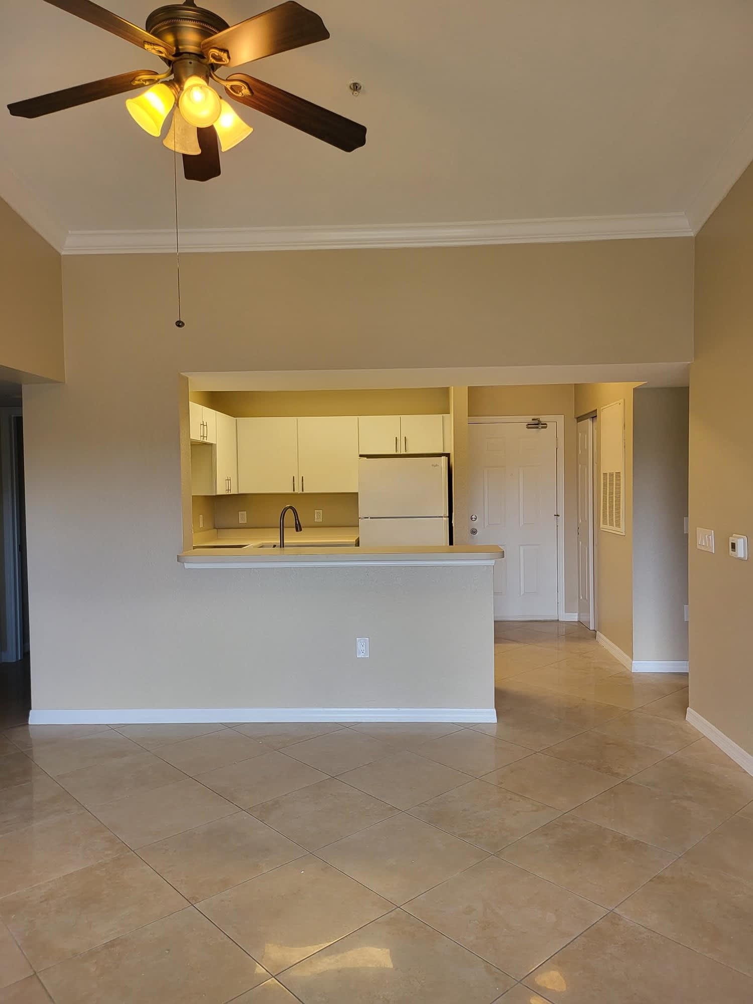 8288 Key Royal LaneUnit 1431 – photo 5