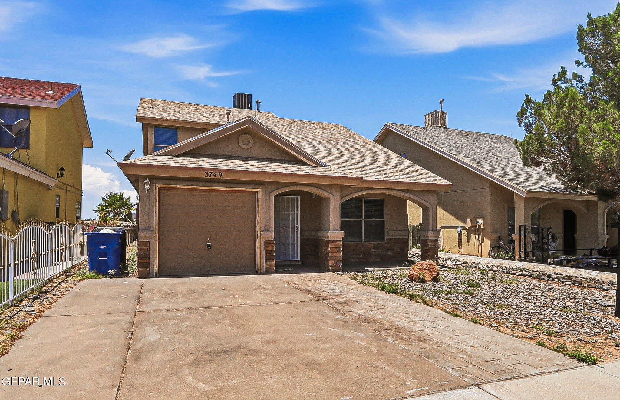 3749 LETICIA Street – photo 3