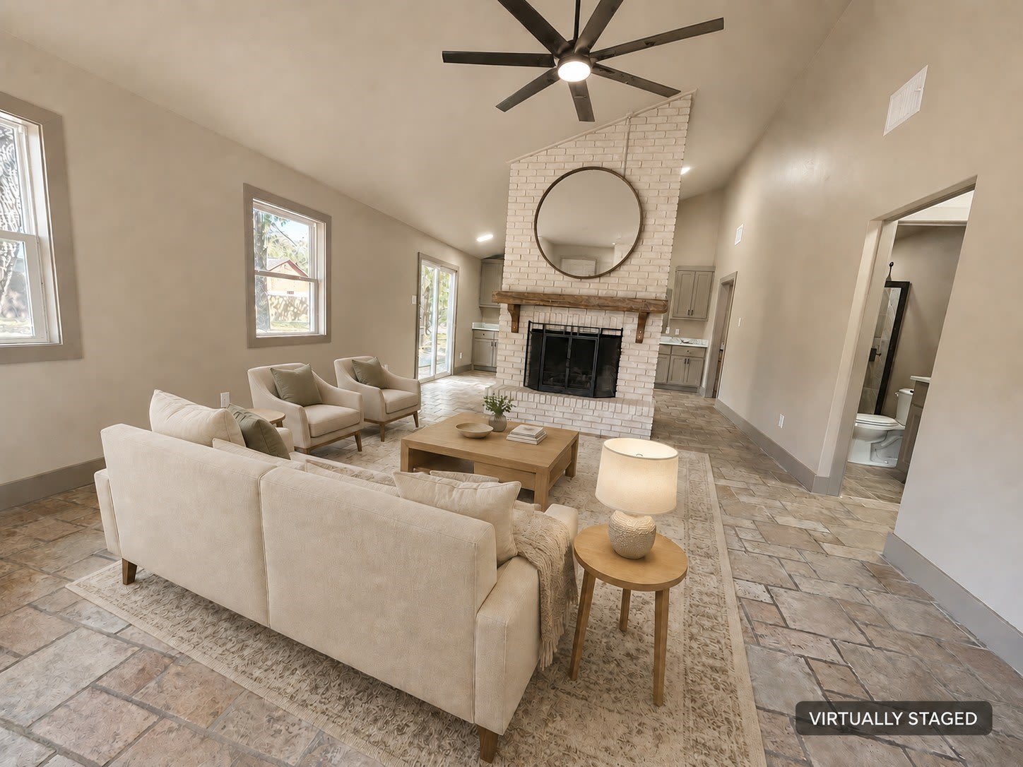 155 Barcelona Street – photo 3