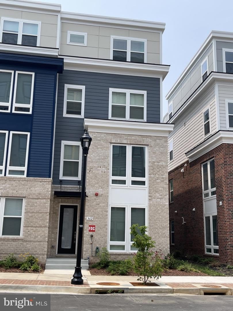3612 FARR AVE – photo 1