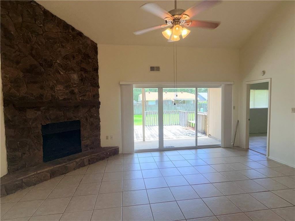 216 Woodridge Boulevard – photo 3