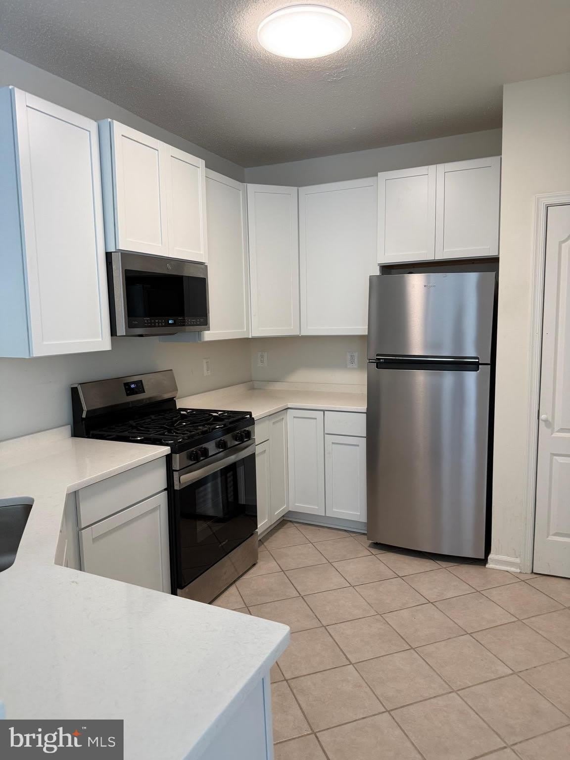 1704 Lake Shore Crest Drive – photo 2
