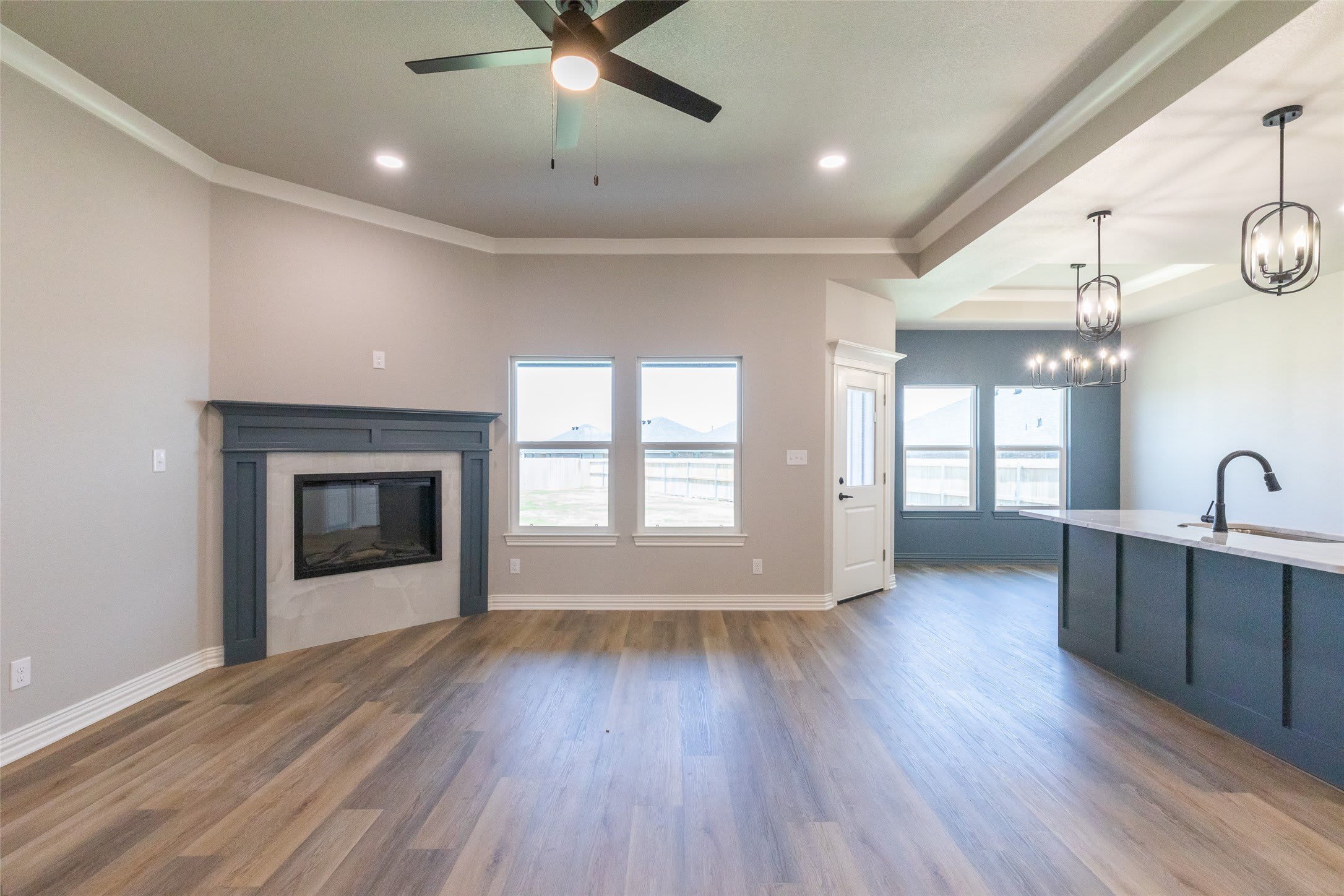 7701 Sawdust Trail – photo 4