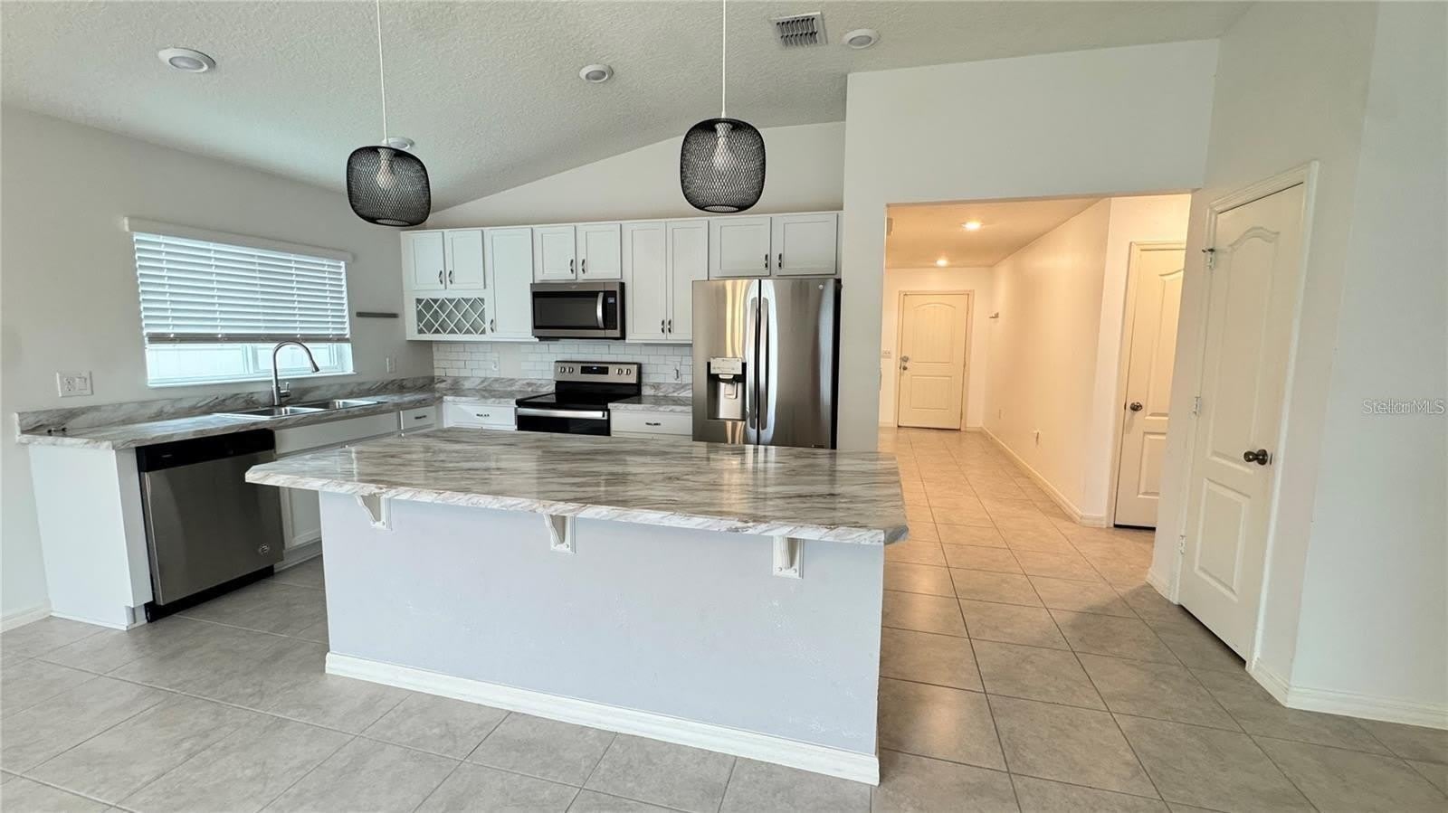 3182 EAGLE HAMMOCK Circle – photo 5