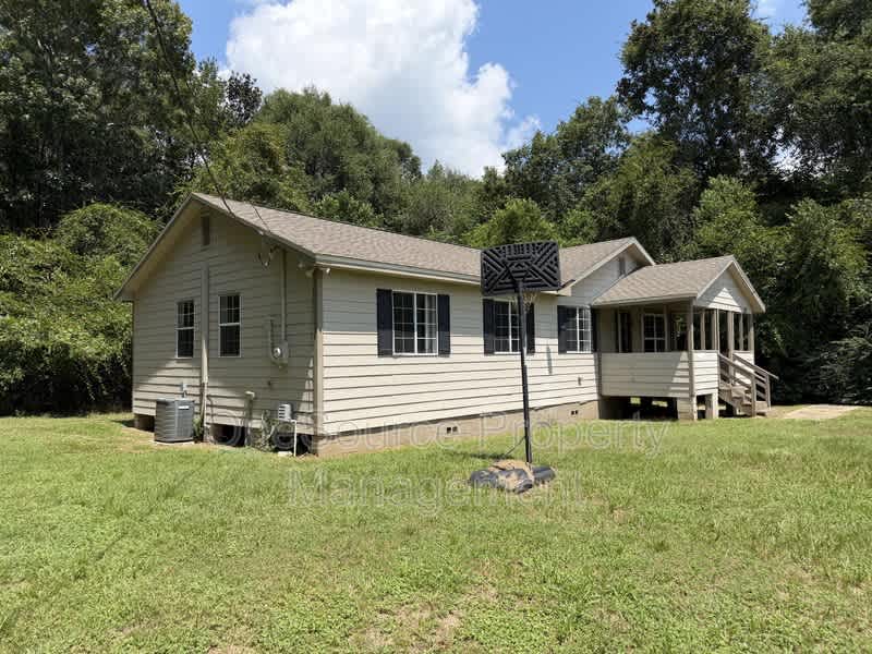 522 Charlie Harris Loop – photo 2