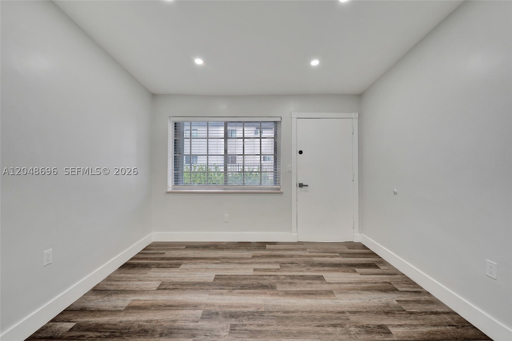 1085 NE 126th St – photo 5