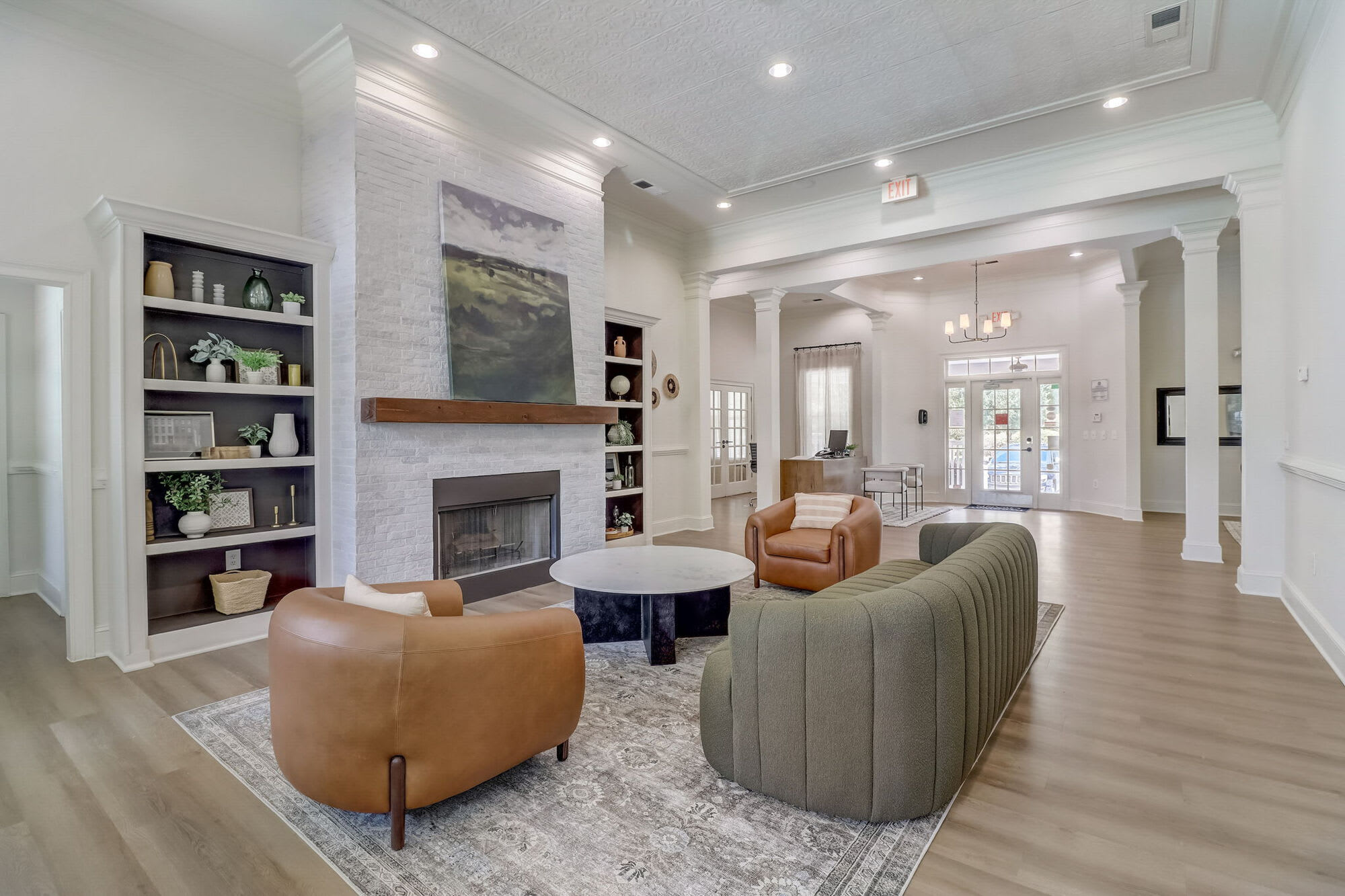 Parkway Grand – photo 3