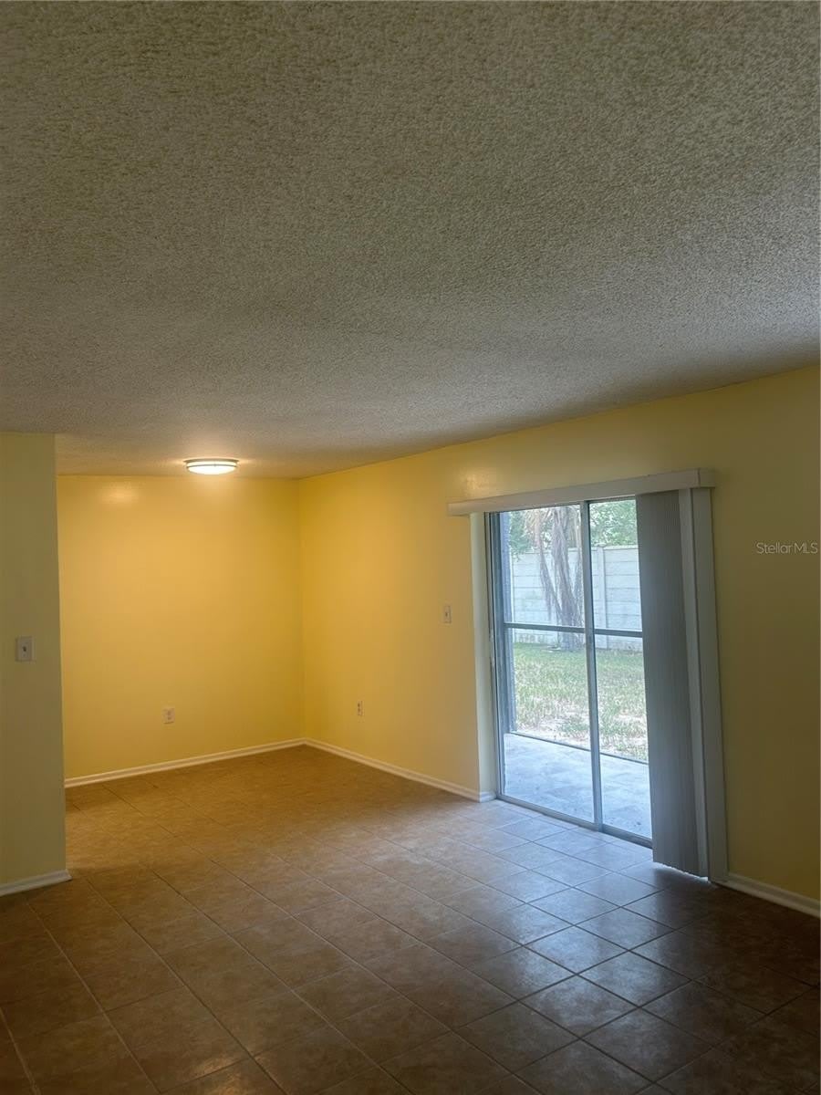2513 N Alafaya Trail – photo 4