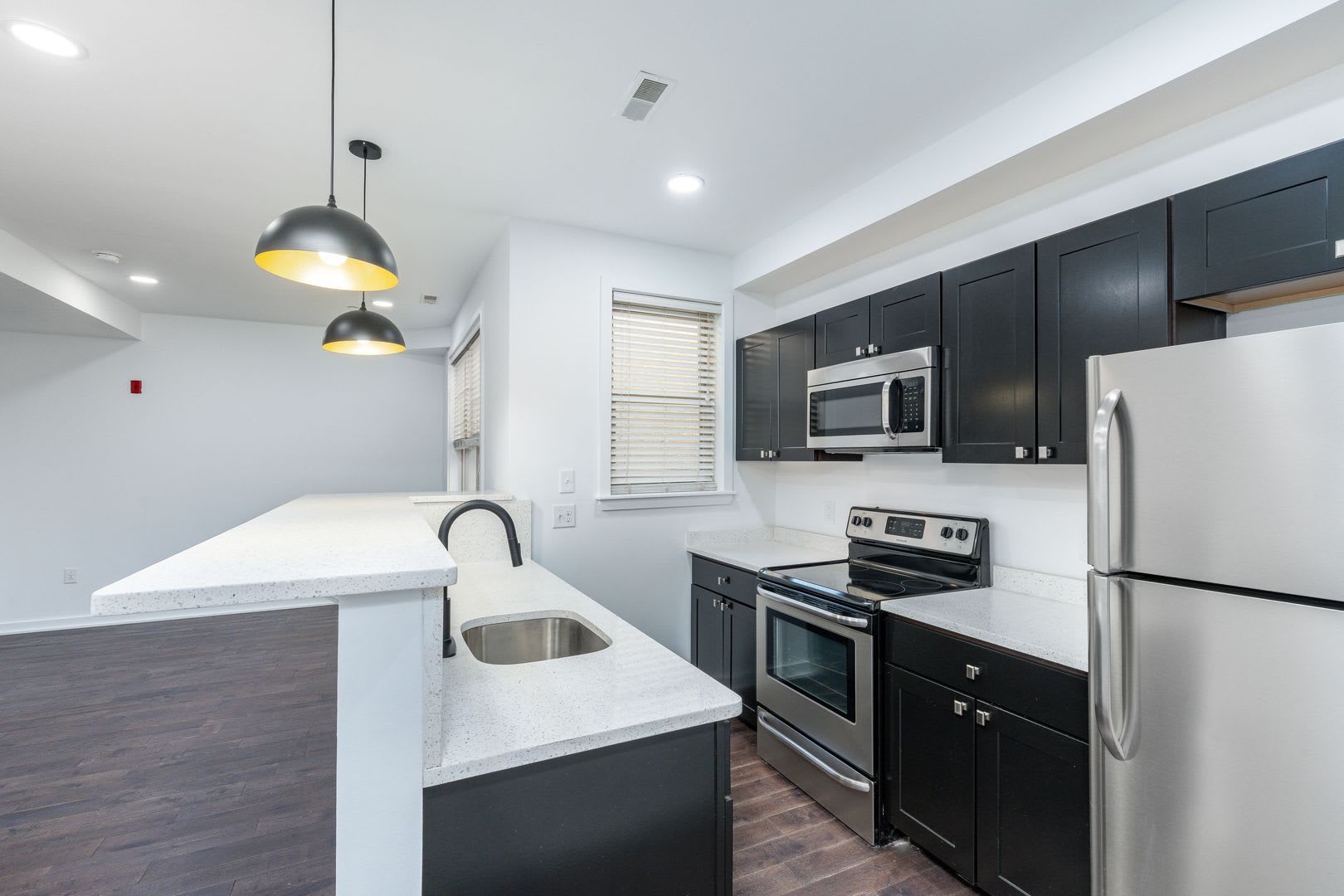Temple Apartments – photo 3
