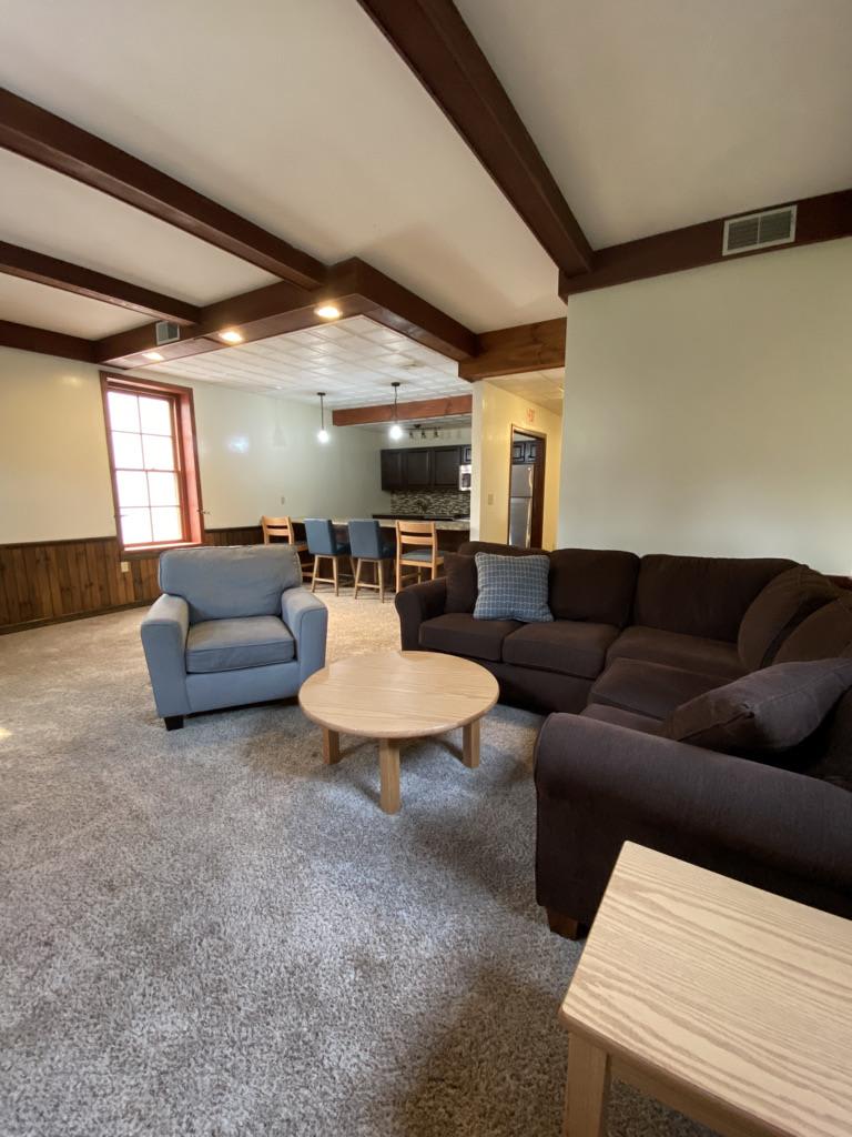 904 West 4th Street Apt. 1 – photo 1