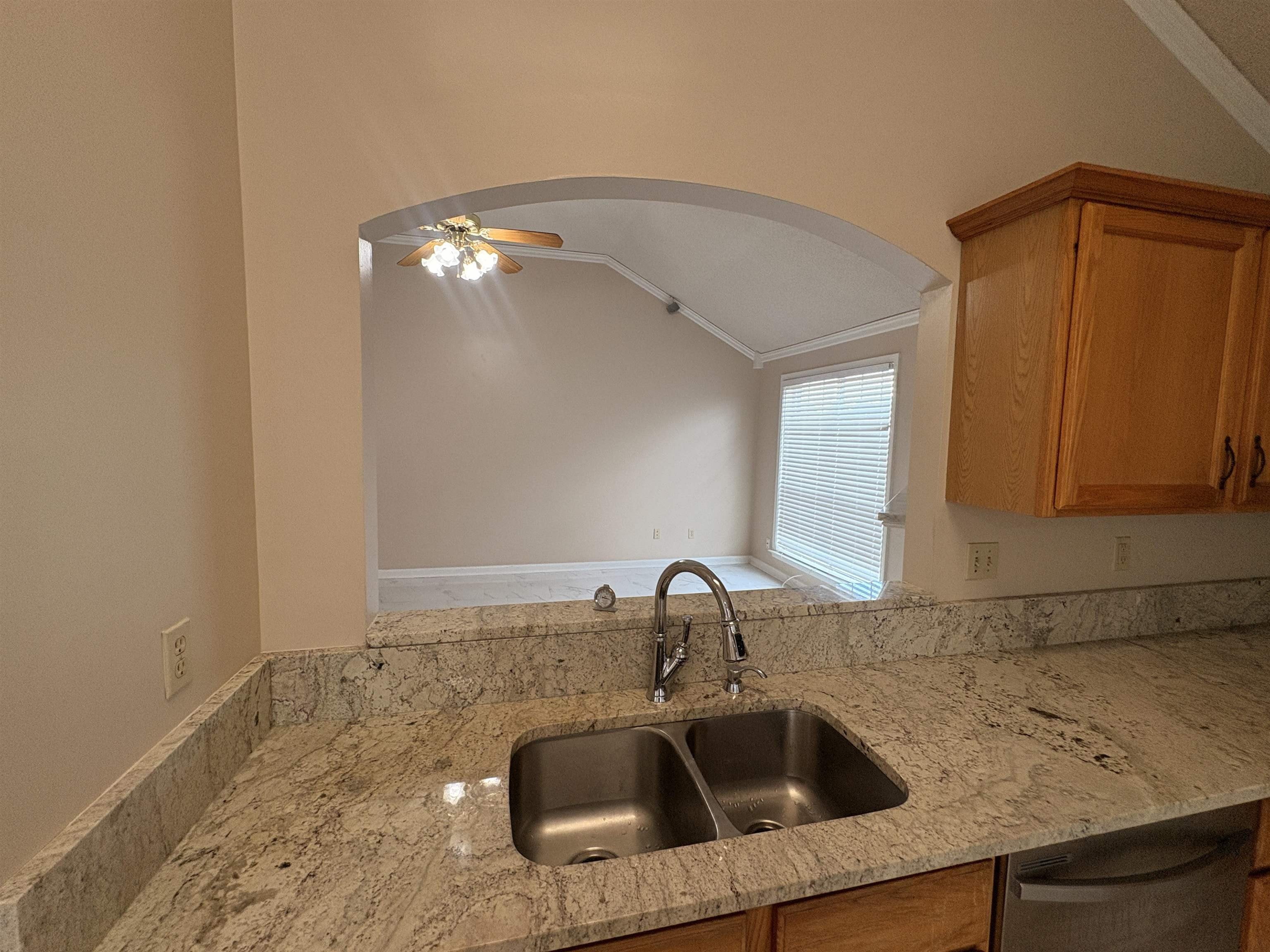 390 N Ericson Rd – photo 5