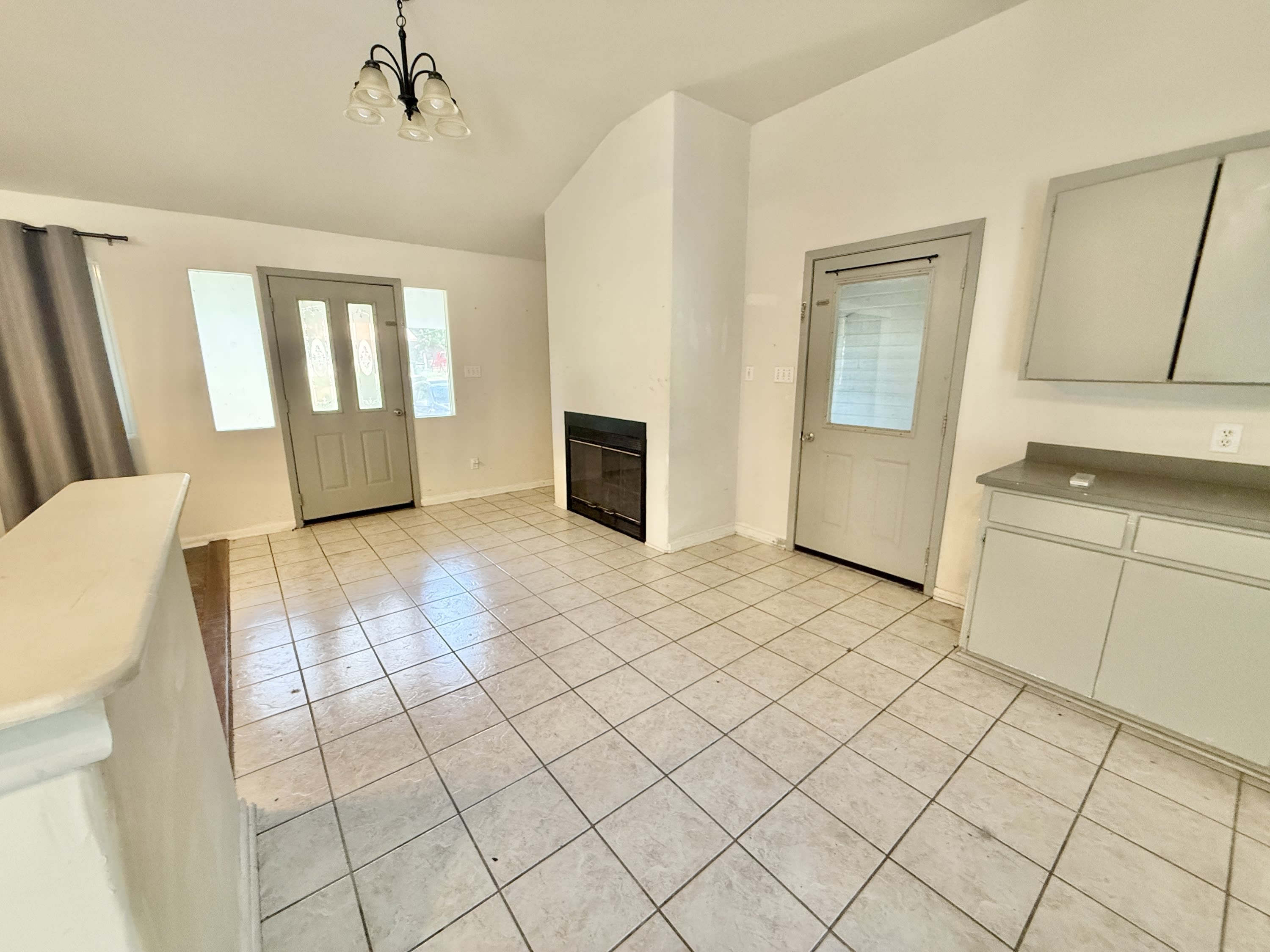 207 Brantley Circle – photo 4