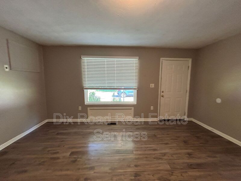 4201 Brunswick Avenue – photo 5